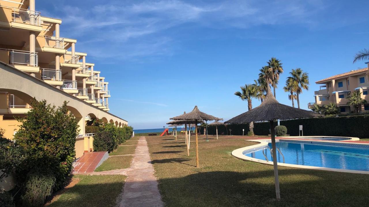 Apartamento Denia. Bajo En Primera Linea Exterior foto